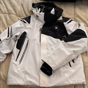 Men’s Medium Spyder Legend Ski Jacket